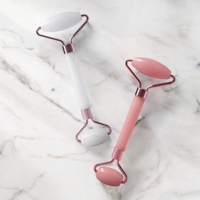 Gua-Sha et Rouleau Visage - À Nos Soins